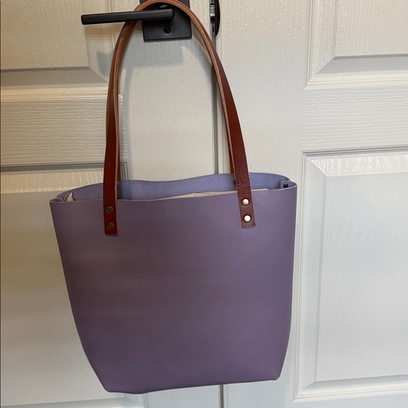 NWT Portland Leather Lavender Tote with Tan Handles Medium/Large FREE TASSEL - Picture 6 of 10